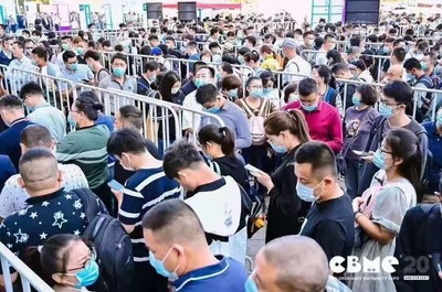 篷房產品廣泛應用于展覽會,博覽會,戶外婚禮,戶外促銷,產品推廣,汽車展銷,奠基儀式,慶典聚會,宣傳咨詢,體育活動,節慶活動 藝術節、啤酒節、美食節…